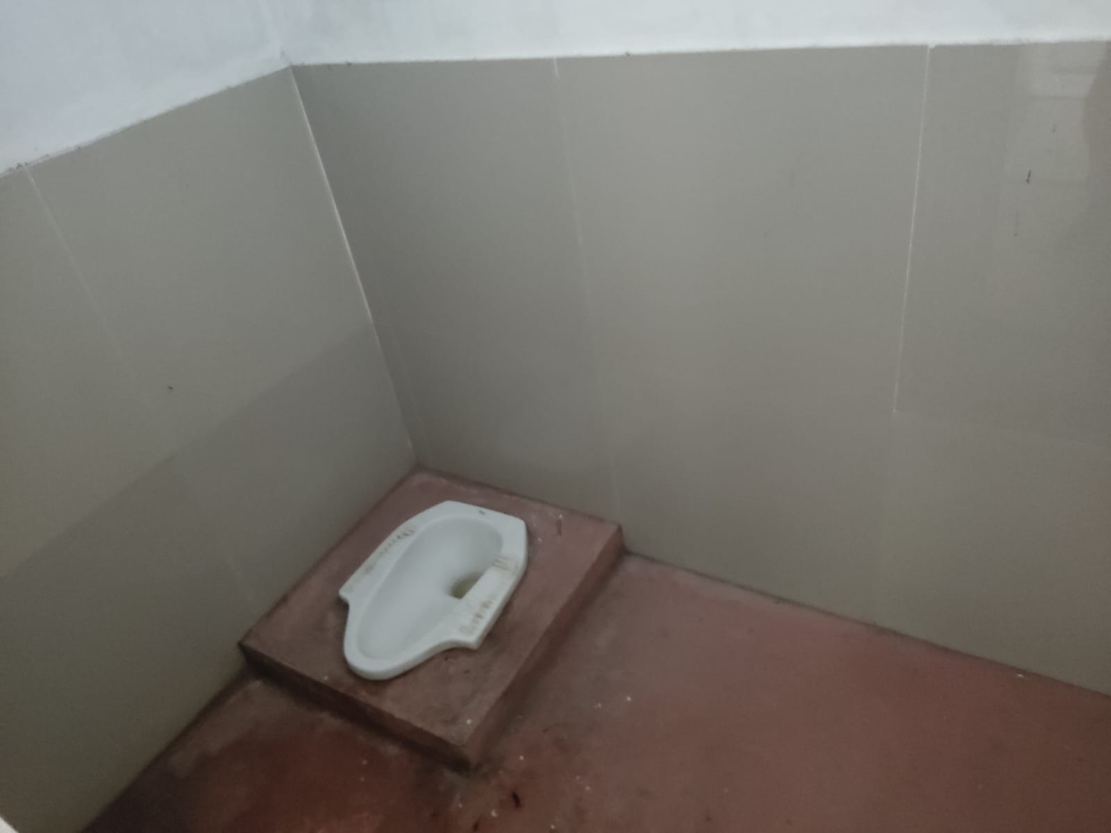 DiSewakan Ruko Gandeng di Sevilla Sporty City Jababeka Cikarang